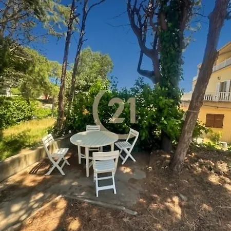 Maison Authentique Avec Jardin Centre Calvi (Corsica)