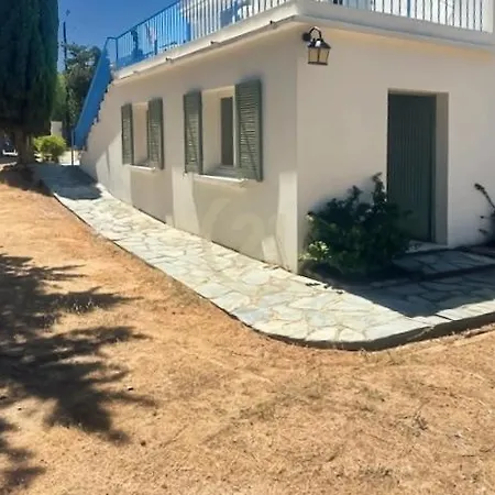 Maison Authentique Avec Jardin Centre